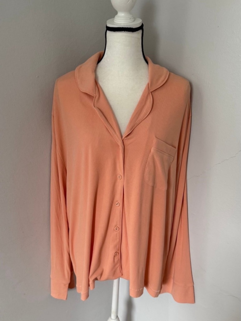 SKIMS NWT Soft Lounge Sleep Button Down Top in Peach 2X